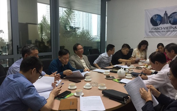 VNREA họp bàn tổ chức Giải thưởng Quốc gia BĐS Việt Nam lần II và ĐH nhiệm kỳ V