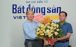 Chủ tịch Hiệp hội Bất động sản Việt Nam thăm và chúc mừng Reatimes ngày thành lập