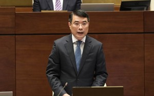 Loans to BOT infrastructure projects pose risks of bad debts: Governor