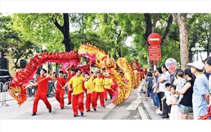 Pedestrian street – cultural brand of Hanoi