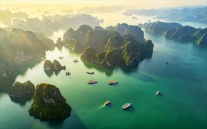 Balancing tourism development with natural heritage protection