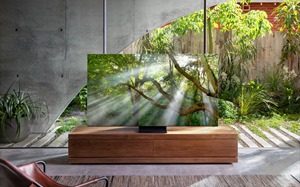 TV Samsung QLED 8K vô cực đầu tiên tại Việt Nam